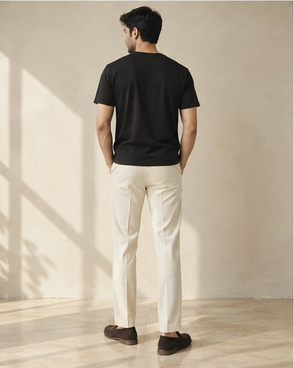 the signature tee in black, back view